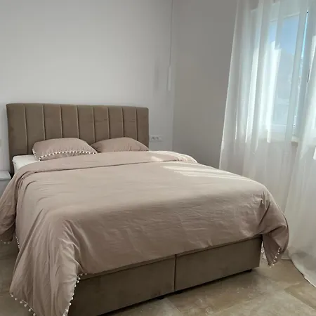 Sobin 1 Kastela